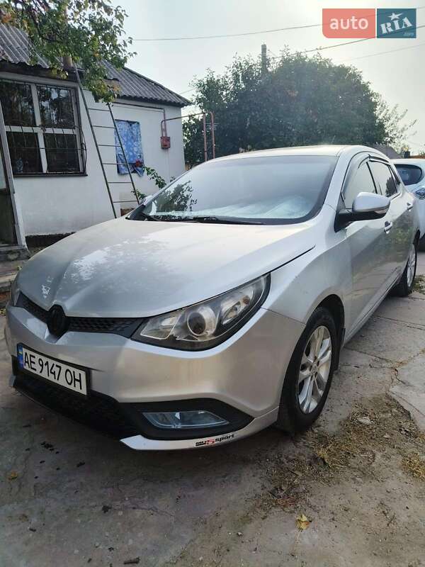 Легковые MG 5