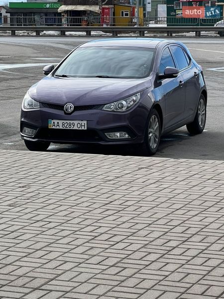 Легковые MG 5