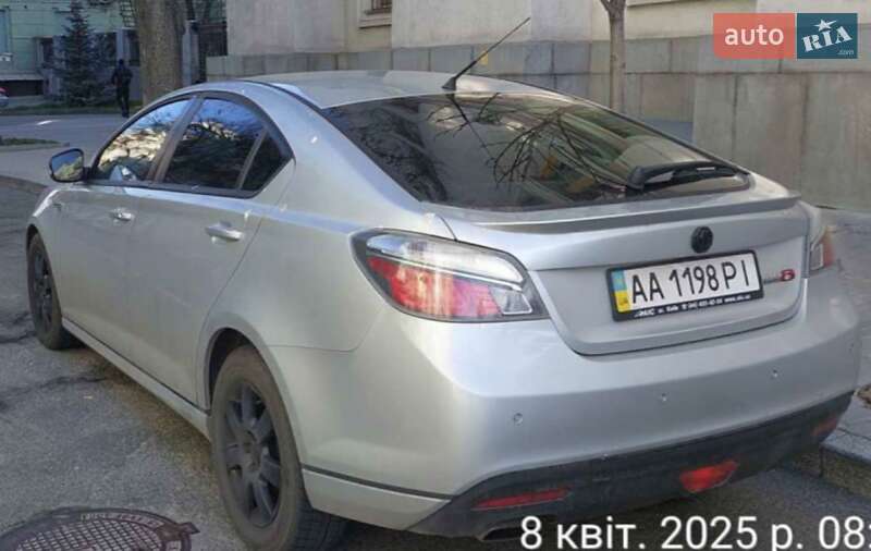 Фастбэк MG 6 2013 в Киеве фото 5 Фастбэк MG 6 2013 в Киеве