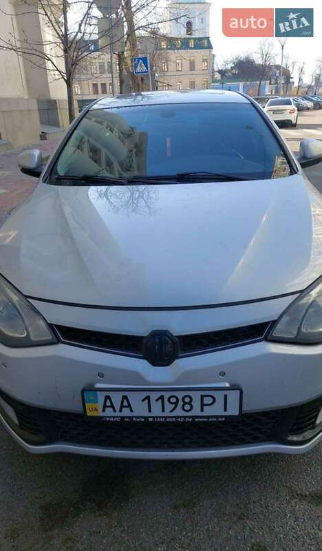 Фастбэк MG 6 2013 в Киеве фото 2 Фастбэк MG 6 2013 в Киеве