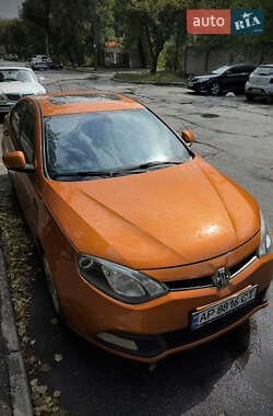 MG 6 2012