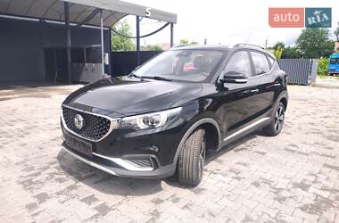 MG ZS EV  2020