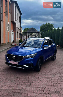 MG ZS EV  2020