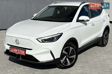 MG ZS EV  2022