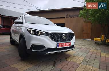 MG ZS EV  2021