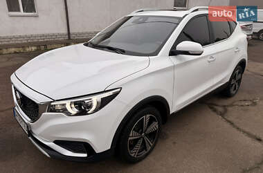 MG ZS EV  2021