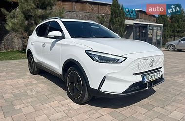 MG ZS EV  2021