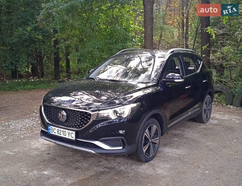 Внедорожник / Кроссовер MG ZS EV