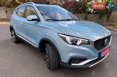 Внедорожник / Кроссовер MG ZS EV 2020 в Ровно