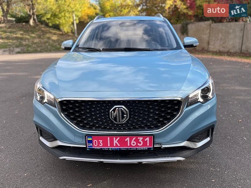 Внедорожник / Кроссовер MG ZS EV 2020 в Ровно
