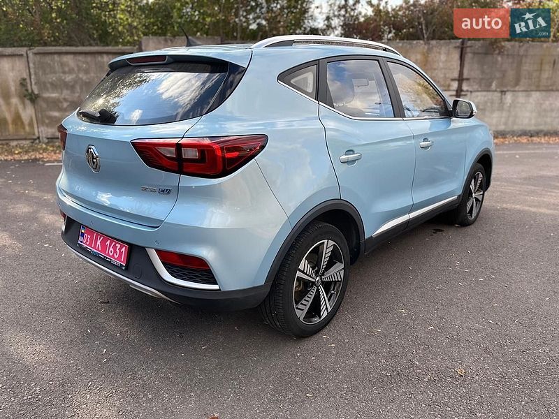 Внедорожник / Кроссовер MG ZS EV 2020 в Ровно