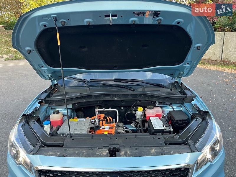Внедорожник / Кроссовер MG ZS EV 2020 в Ровно