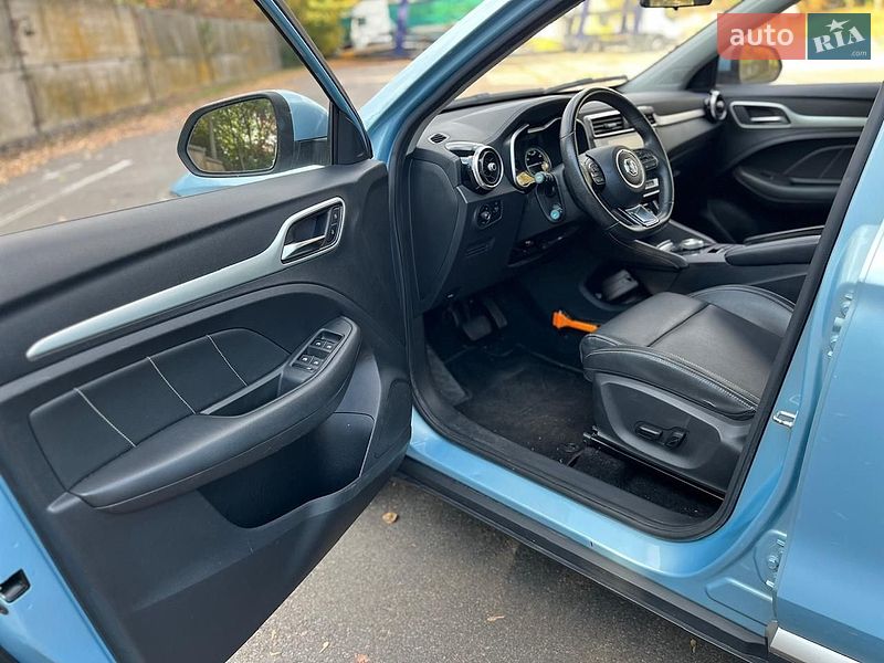 Внедорожник / Кроссовер MG ZS EV 2020 в Ровно