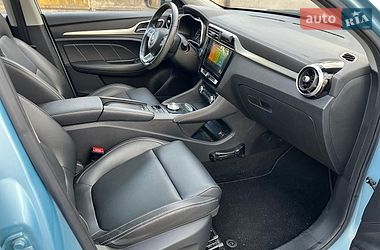 Внедорожник / Кроссовер MG ZS EV 2020 в Ровно