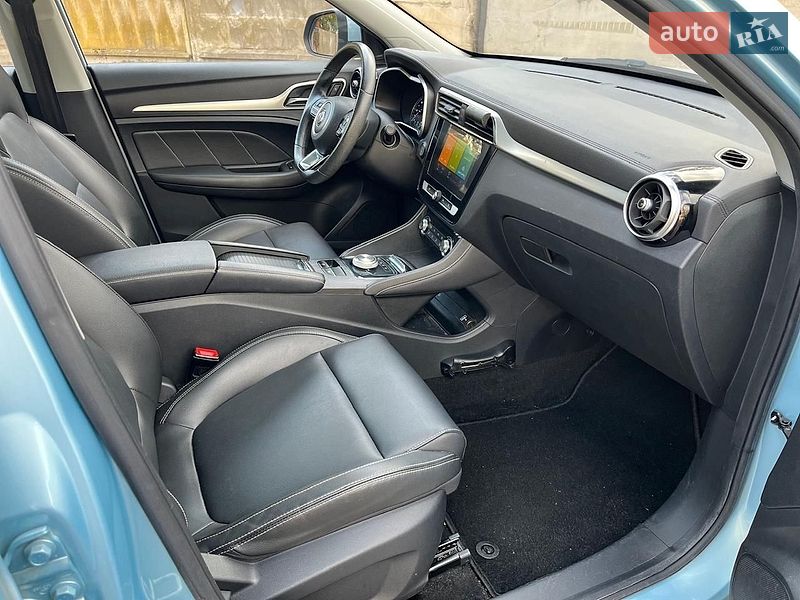 Внедорожник / Кроссовер MG ZS EV 2020 в Ровно