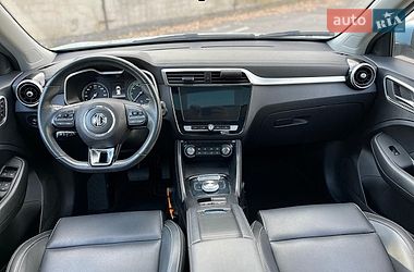 Внедорожник / Кроссовер MG ZS EV 2020 в Ровно