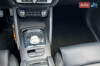 Внедорожник / Кроссовер MG ZS EV 2020 в Ровно