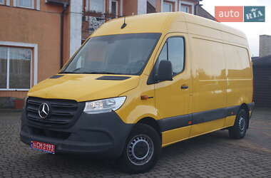 Характеристики Mercedes-Benz Sprinter Микроавтобус грузовой (до 3,5т)