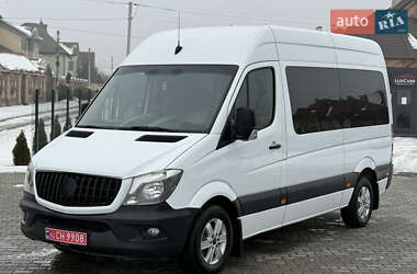 Характеристики Mercedes-Benz Sprinter Микроавтобус грузовой (до 3,5т)