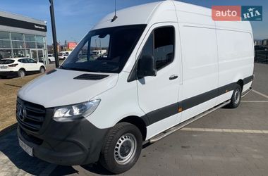 Характеристики Mercedes-Benz Sprinter Мікроавтобус вантажний (до 3,5т)