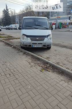 Характеристики ГАЗ 2217 Соболь Микроавтобус