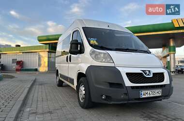 Характеристики Peugeot Boxer Мікроавтобус