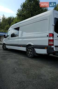 Характеристики Mercedes-Benz Sprinter Микроавтобус