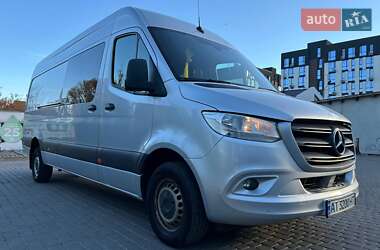 Характеристики Mercedes-Benz Sprinter Микроавтобус