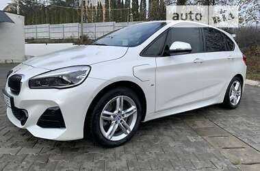 Характеристики BMW 2 Series Active Tourer Микровэн