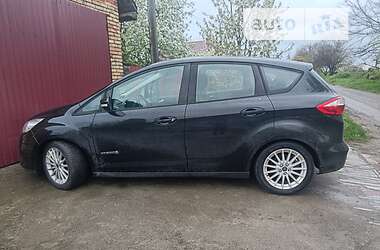 Характеристики Ford C-Max Мікровен