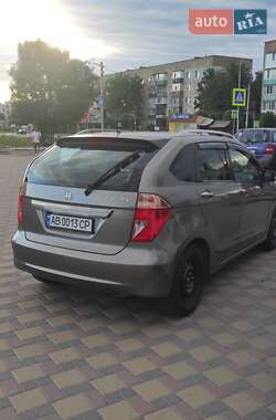 Характеристики Honda FR-V Мікровен