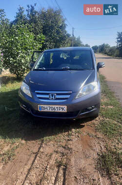 Характеристики Honda FR-V Микровэн