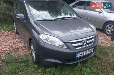 Характеристики Honda FR-V Мікровен