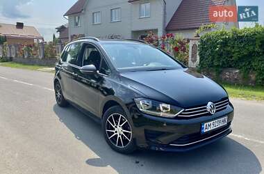 Характеристики Volkswagen Golf Sportsvan Микровэн