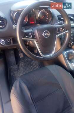 Характеристики Opel Meriva Микровэн