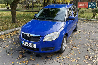 Характеристики Skoda Roomster Мікровен