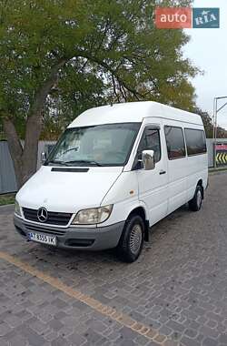 Характеристики Mercedes-Benz Sprinter Микровэн