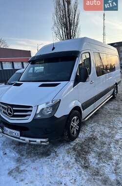 Характеристики Mercedes-Benz Sprinter Мікровен