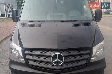 Характеристики Mercedes-Benz Sprinter Микровэн