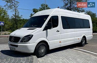 Характеристики Mercedes-Benz Sprinter Микровэн