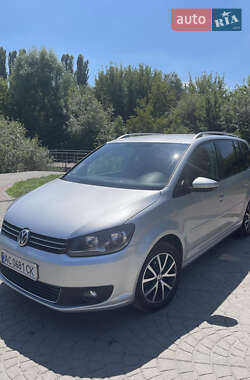 Характеристики Volkswagen Touran Микровэн