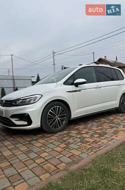 Характеристики Volkswagen Touran Микровэн