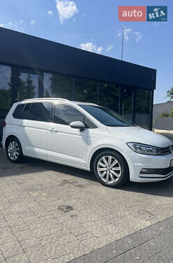 Характеристики Volkswagen Touran Микровэн