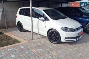 Характеристики Volkswagen Touran Микровэн