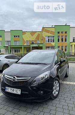 Характеристики Opel Zafira Мікровен
