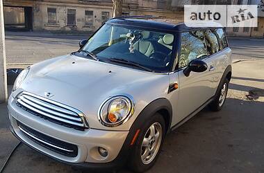 MINI Clubman  2011
