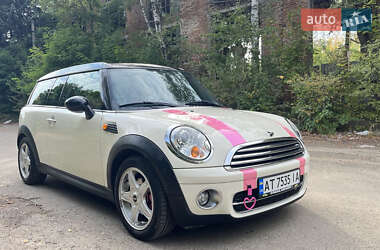 MINI Clubman  2010