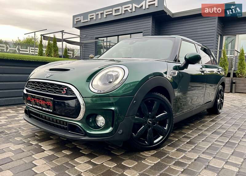 Хетчбек MINI Clubman