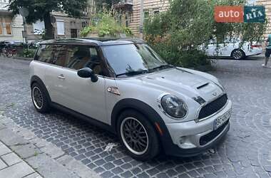 MINI Clubman  2011