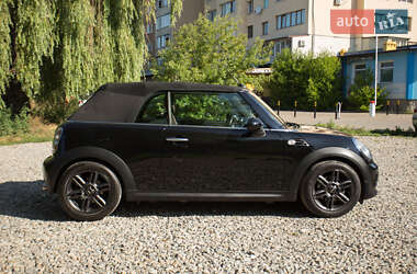 MINI Convertible Mini Cooper D Cabrio 2011